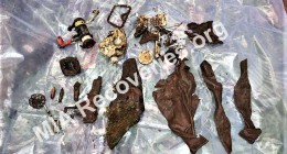 Personal artifacts and wreckage