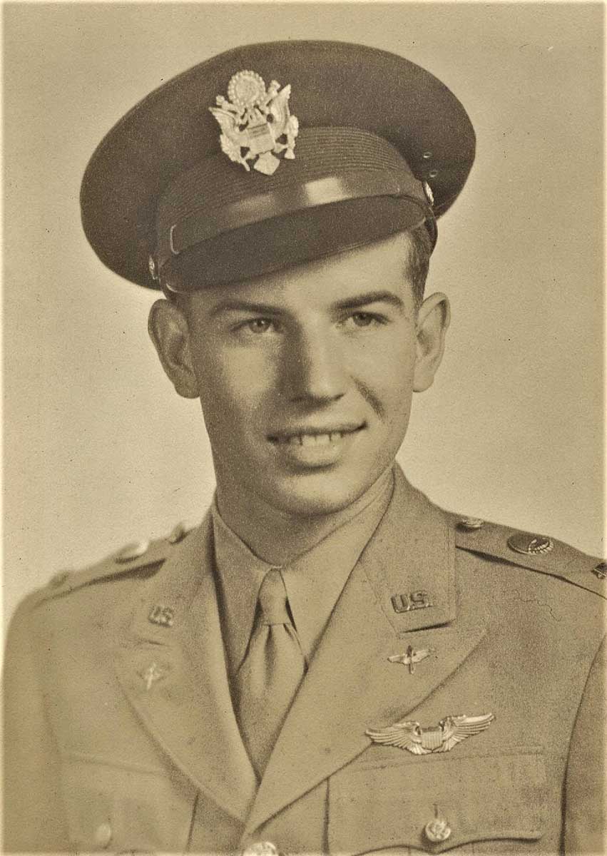 Pilot 2nd Lt. Huland K. Hunt - 1943