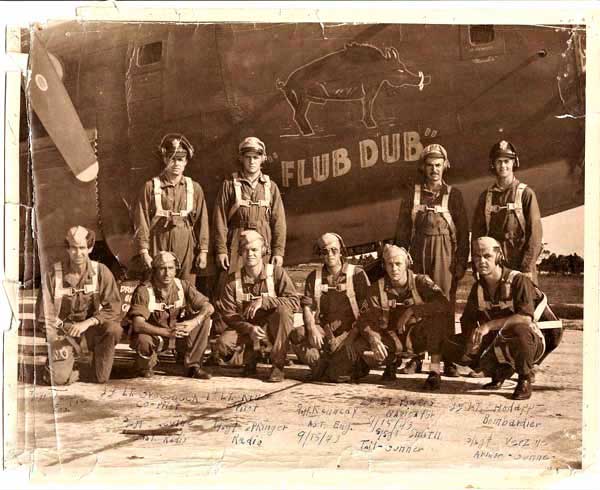 Pilot 1st Lt. Robert M. King<br /> (Rear, 2nd from L.)